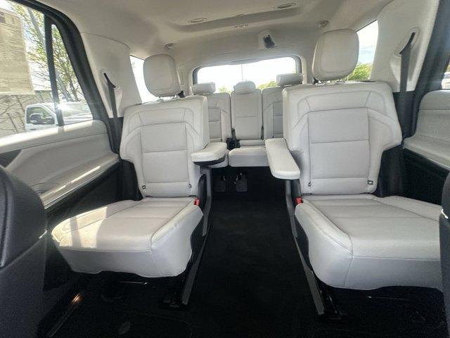new 2026 Lincoln Navigator car, priced at $100,783