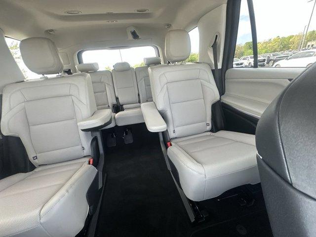 new 2026 Lincoln Navigator car, priced at $100,783