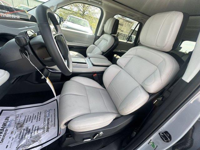 new 2026 Lincoln Navigator car, priced at $100,783
