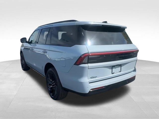 new 2026 Lincoln Navigator car, priced at $101,704