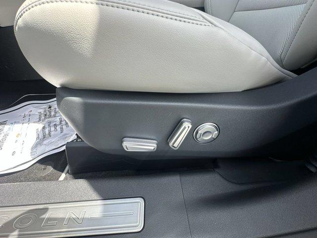 new 2026 Lincoln Nautilus car, priced at $55,469