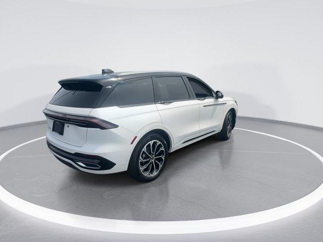 new 2026 Lincoln Nautilus car, priced at $65,469