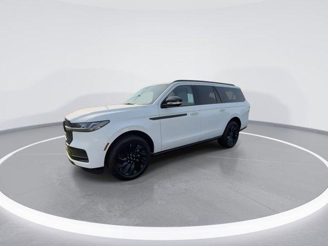 new 2026 Lincoln Navigator L car, priced at $105,440