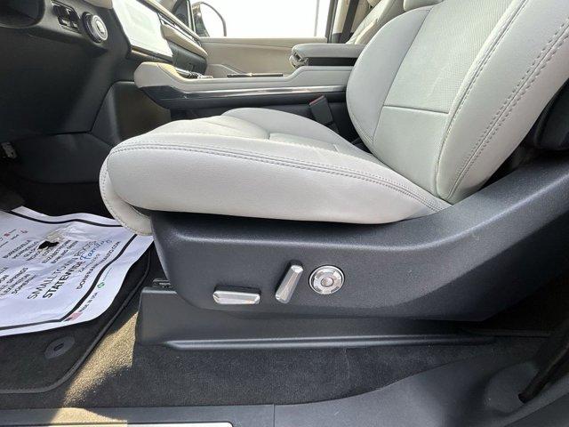 new 2026 Lincoln Navigator L car, priced at $105,440