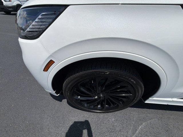 new 2026 Lincoln Aviator car, priced at $77,298