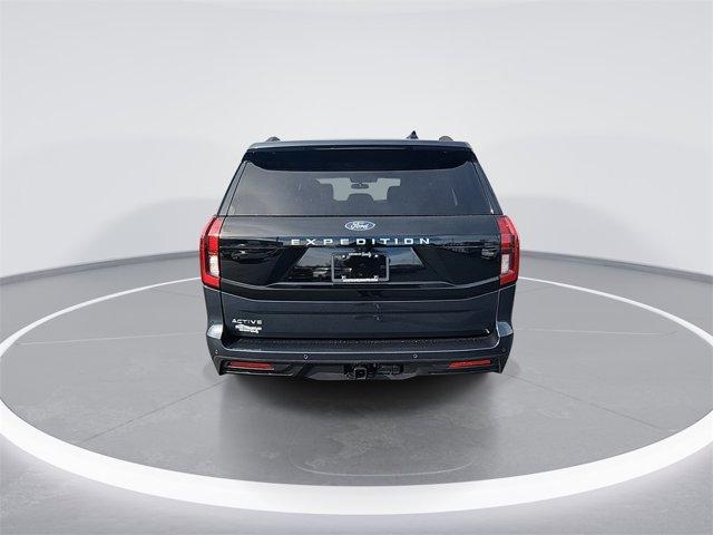 new 2025 Ford Expedition car, priced at $67,999