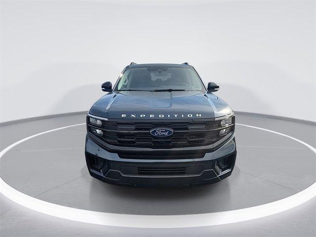new 2025 Ford Expedition car, priced at $67,999