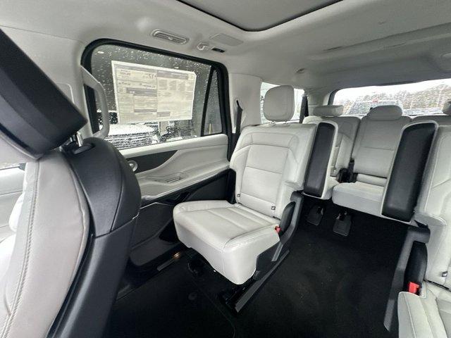 new 2026 Lincoln Navigator L car, priced at $180,667