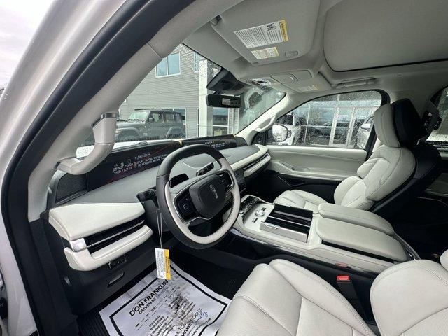 new 2026 Lincoln Navigator L car, priced at $180,667