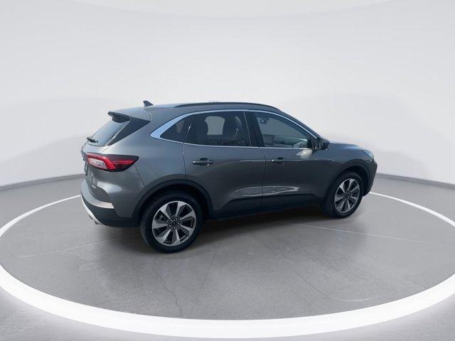 used 2025 Ford Escape car, priced at $27,900