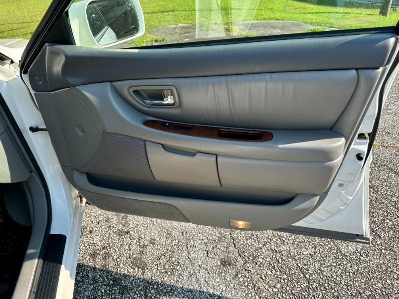 used 2003 Toyota Avalon car, priced at $3,950