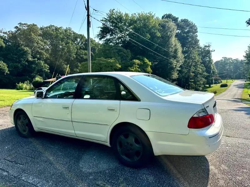 used 2003 Toyota Avalon car, priced at $3,950