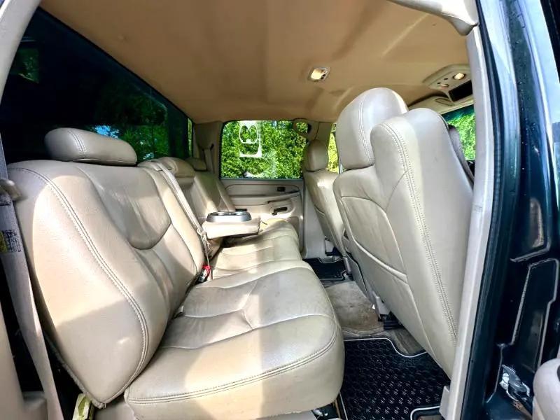 used 2004 GMC Sierra 2500 car, priced at $14,500