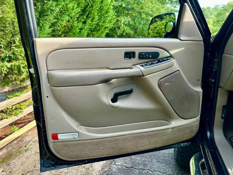 used 2004 GMC Sierra 2500 car, priced at $14,500