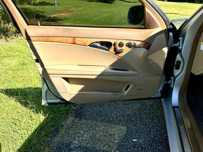 used 2009 Mercedes-Benz E-Class car, priced at $4,950