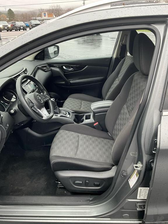used 2018 Nissan Rogue Sport car, priced at $17,869