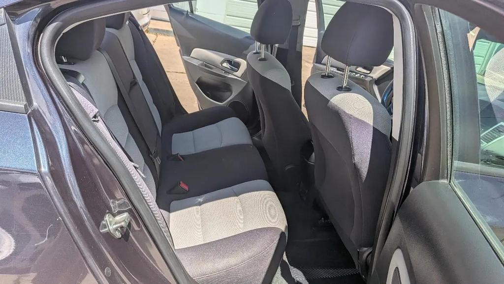 used 2014 Chevrolet Cruze car, priced at $6,495