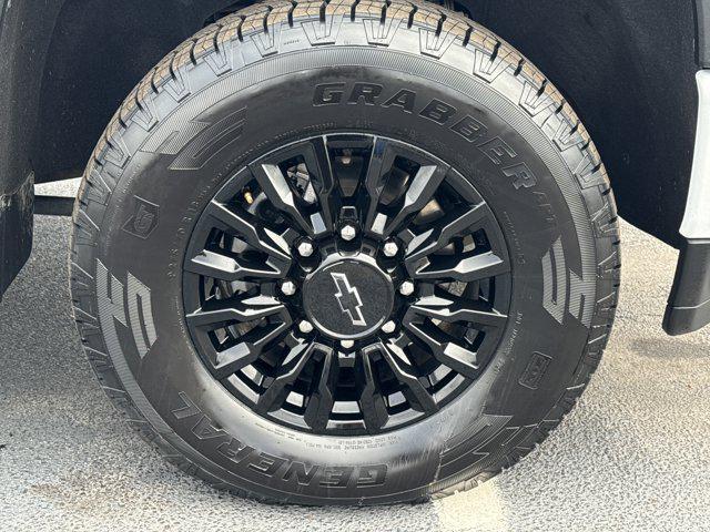 used 2022 Chevrolet Silverado 2500 car, priced at $44,989