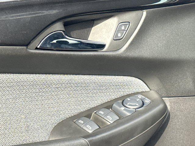 used 2025 Chevrolet TrailBlazer car, priced at $22,743