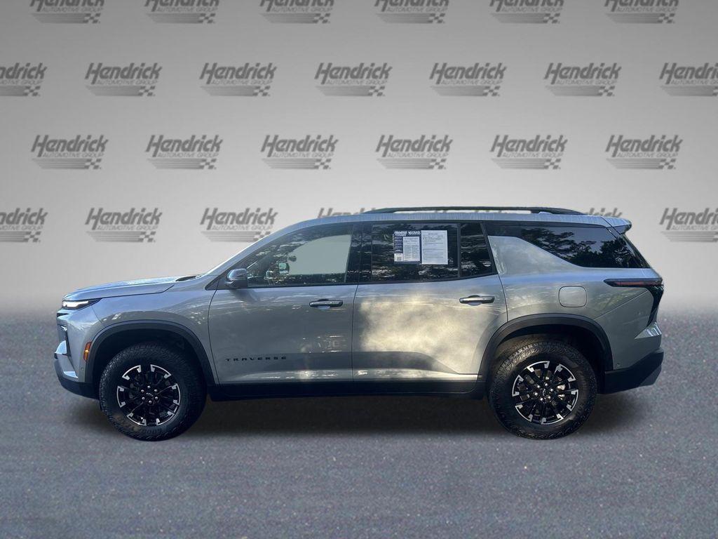 used 2025 Chevrolet Traverse car, priced at $52,586