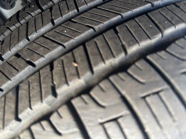 used 2023 Chevrolet Traverse car, priced at $35,584