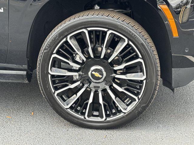 used 2025 Chevrolet Suburban car, priced at $85,505