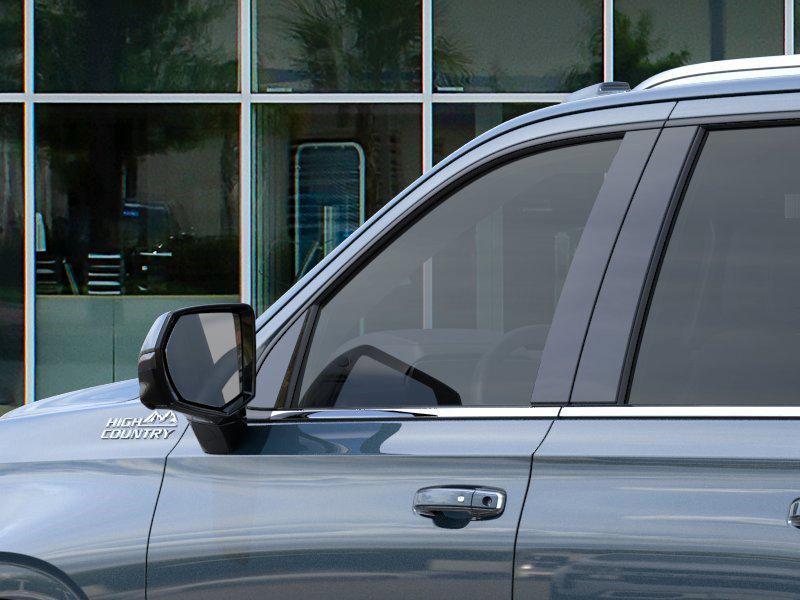 new 2026 Chevrolet Suburban car, priced at $102,061