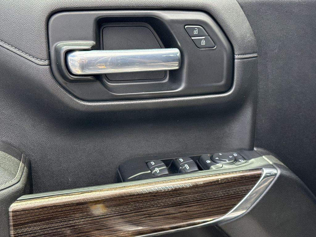 used 2021 Chevrolet Silverado 1500 car, priced at $33,832