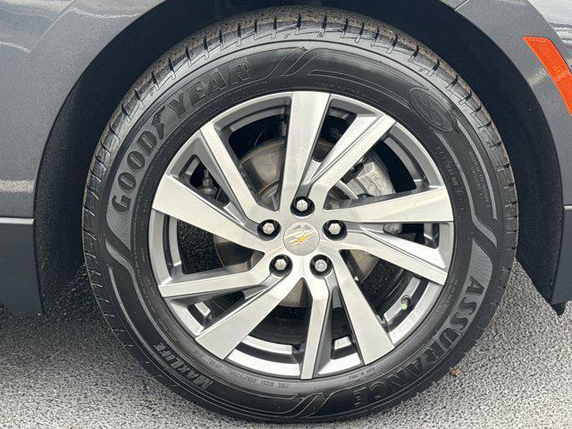used 2022 Chevrolet Equinox car, priced at $21,972