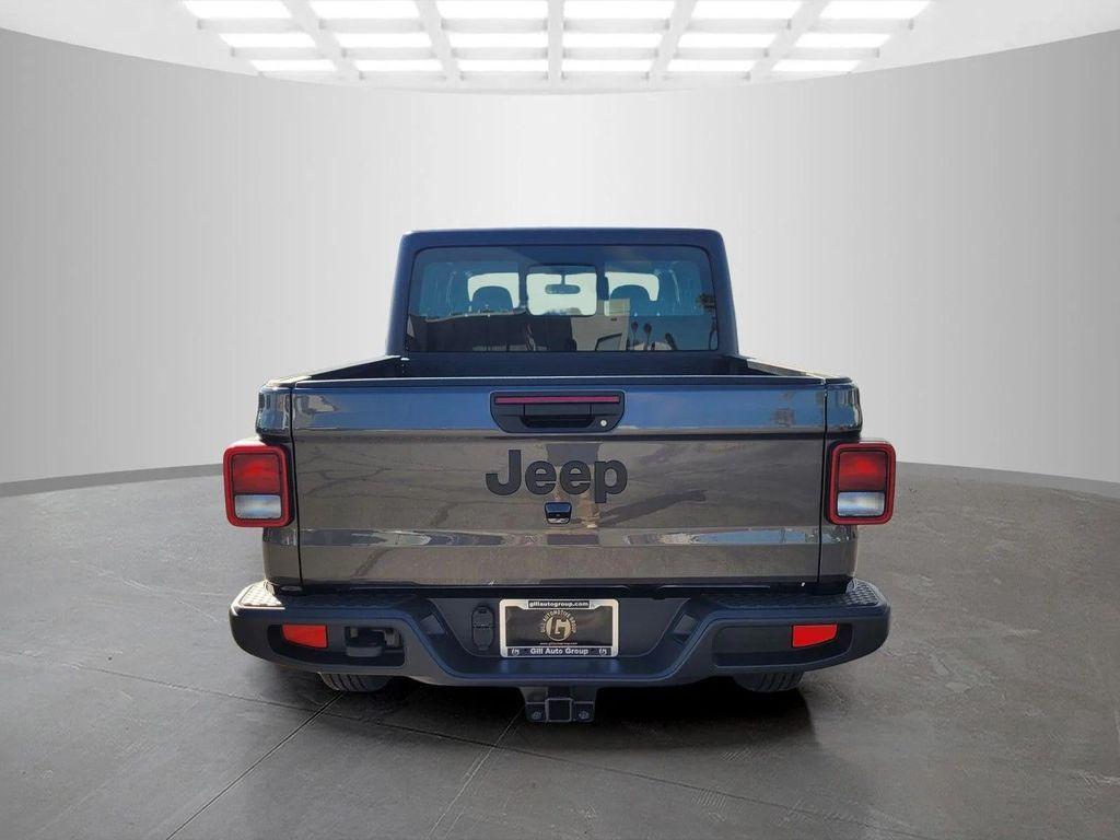 new 2026 Jeep Gladiator car, priced at $37,271