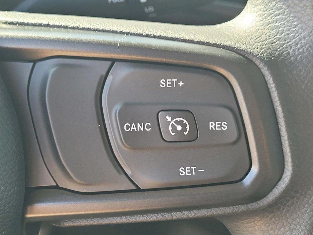 new 2026 Jeep Gladiator car, priced at $37,271