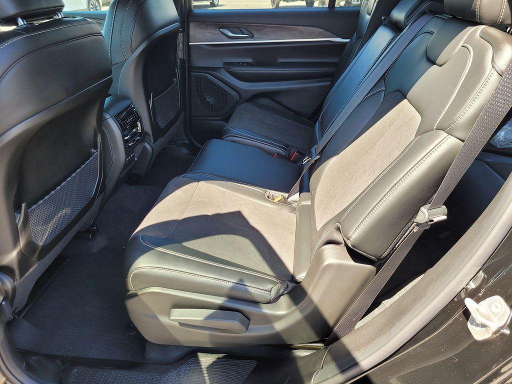 new 2026 Jeep Grand Cherokee L car, priced at $44,446