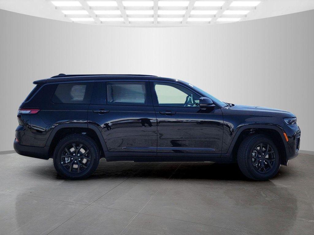 new 2026 Jeep Grand Cherokee L car, priced at $44,446