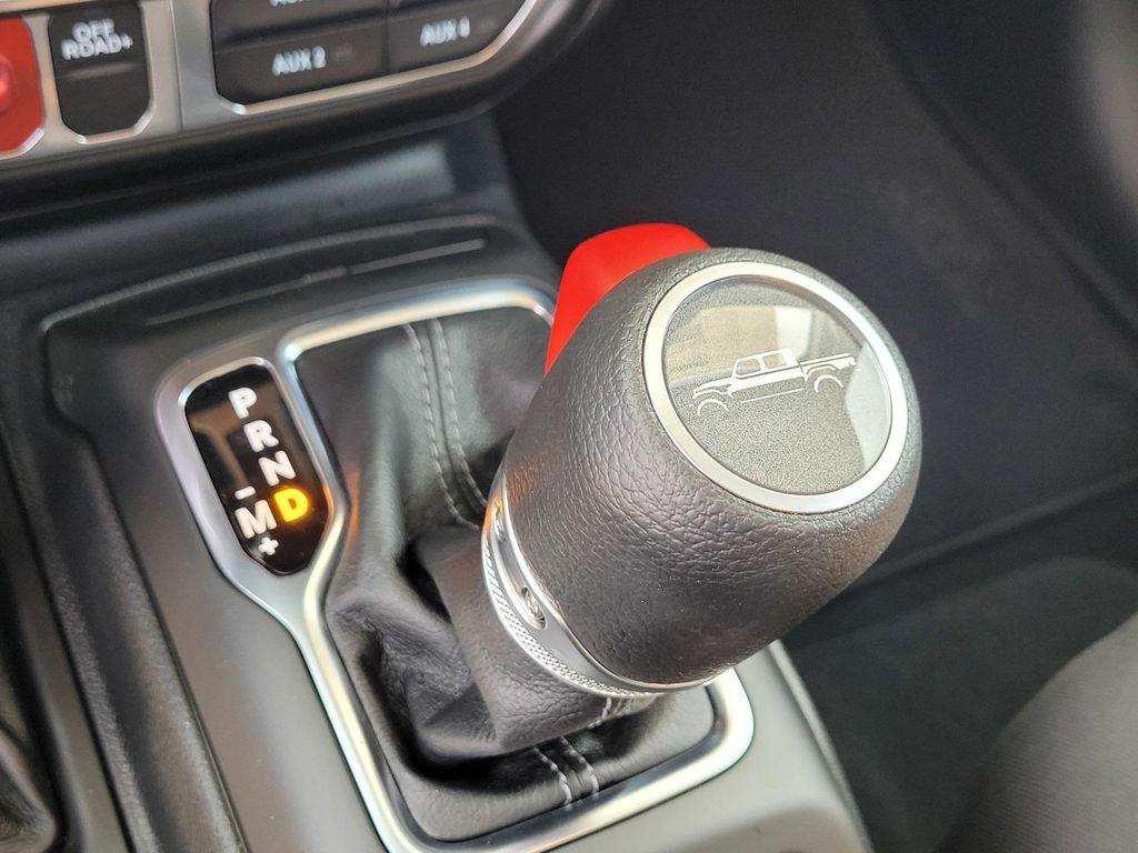 new 2026 Jeep Gladiator car, priced at $57,840