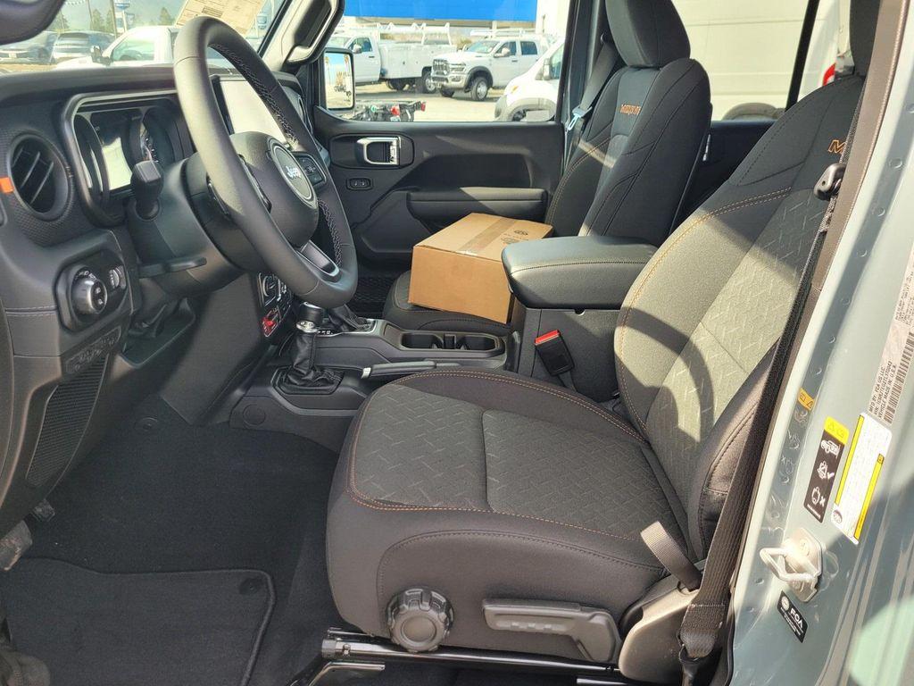 new 2026 Jeep Gladiator car, priced at $57,840