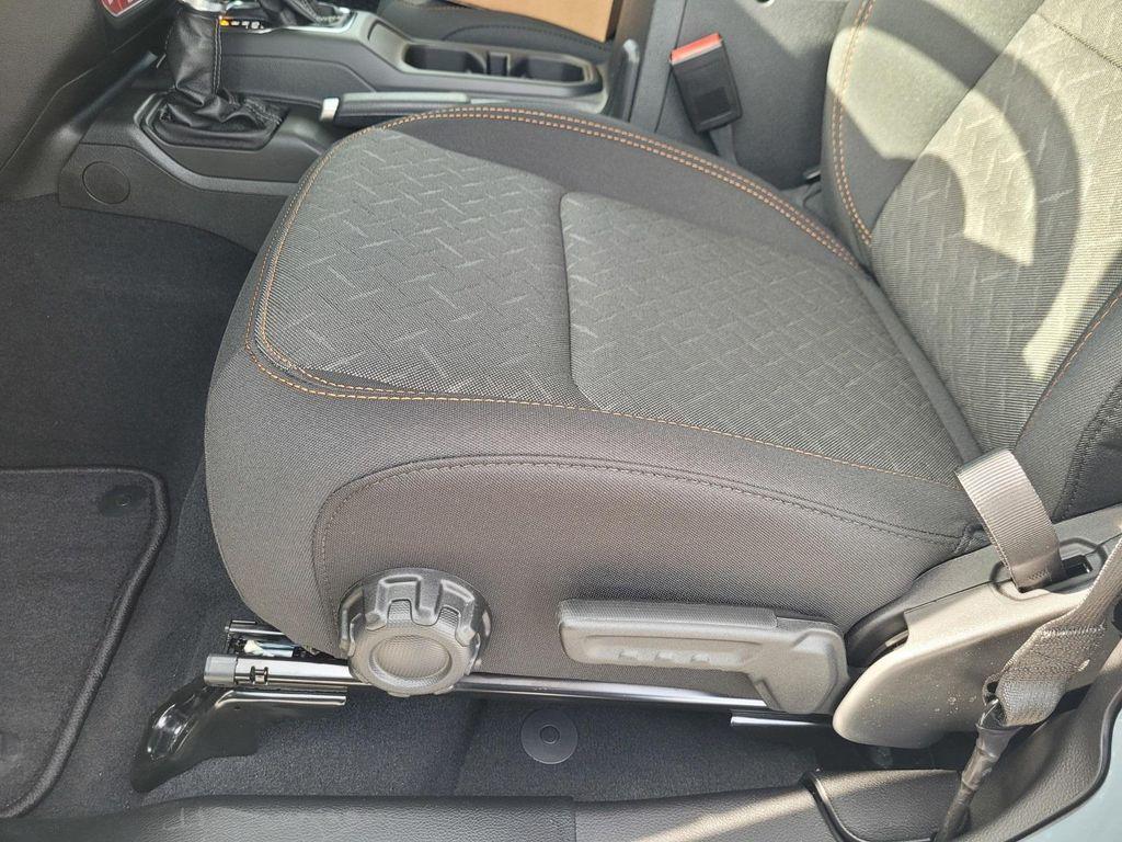 new 2026 Jeep Gladiator car, priced at $57,840