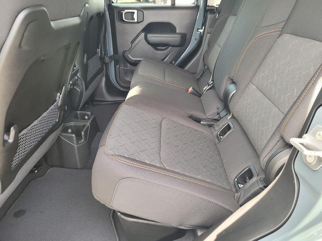 new 2026 Jeep Gladiator car, priced at $57,840