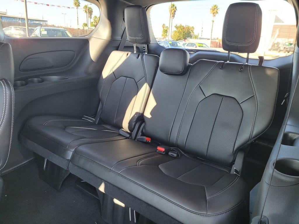 new 2026 Chrysler Pacifica car, priced at $41,400