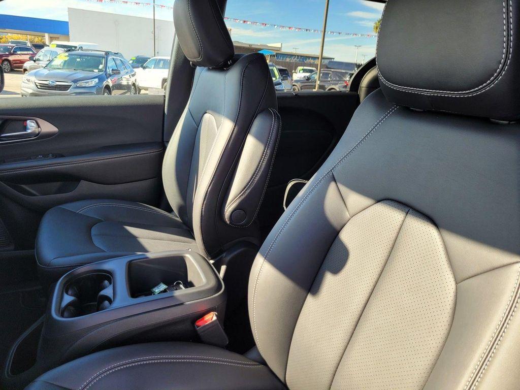 new 2026 Chrysler Pacifica car, priced at $41,140