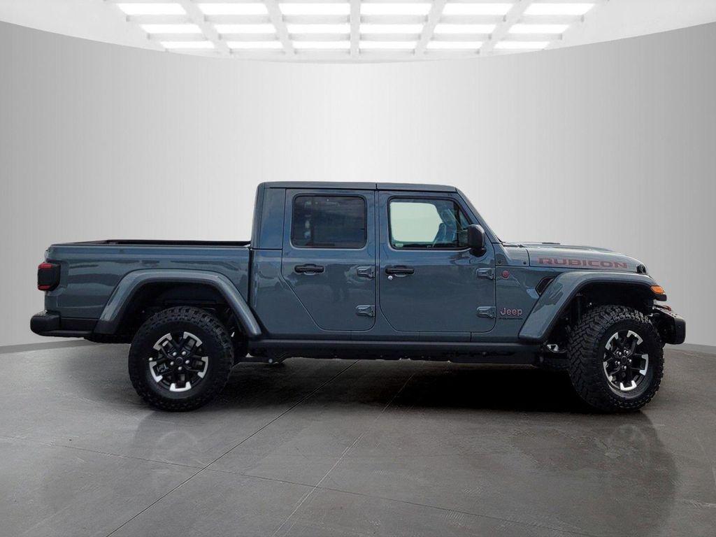 new 2026 Jeep Gladiator car, priced at $65,360