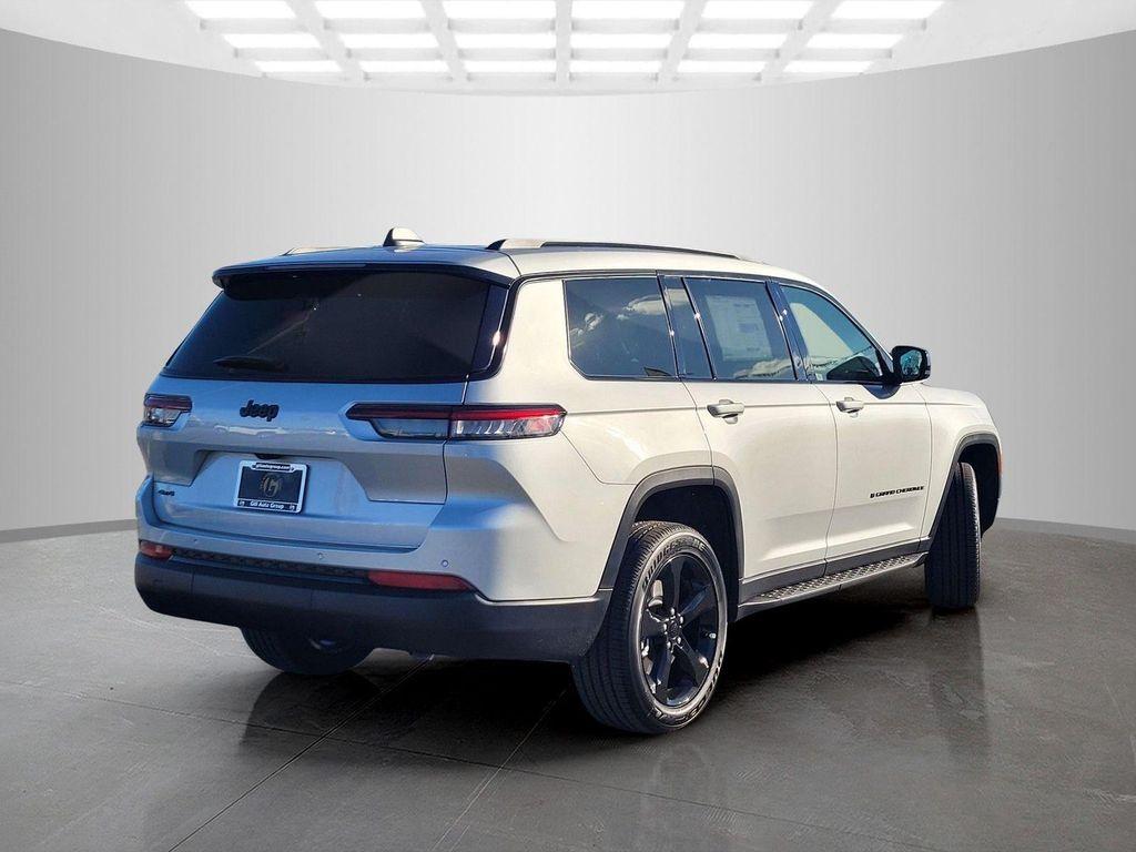 new 2025 Jeep Grand Cherokee L car, priced at $40,750