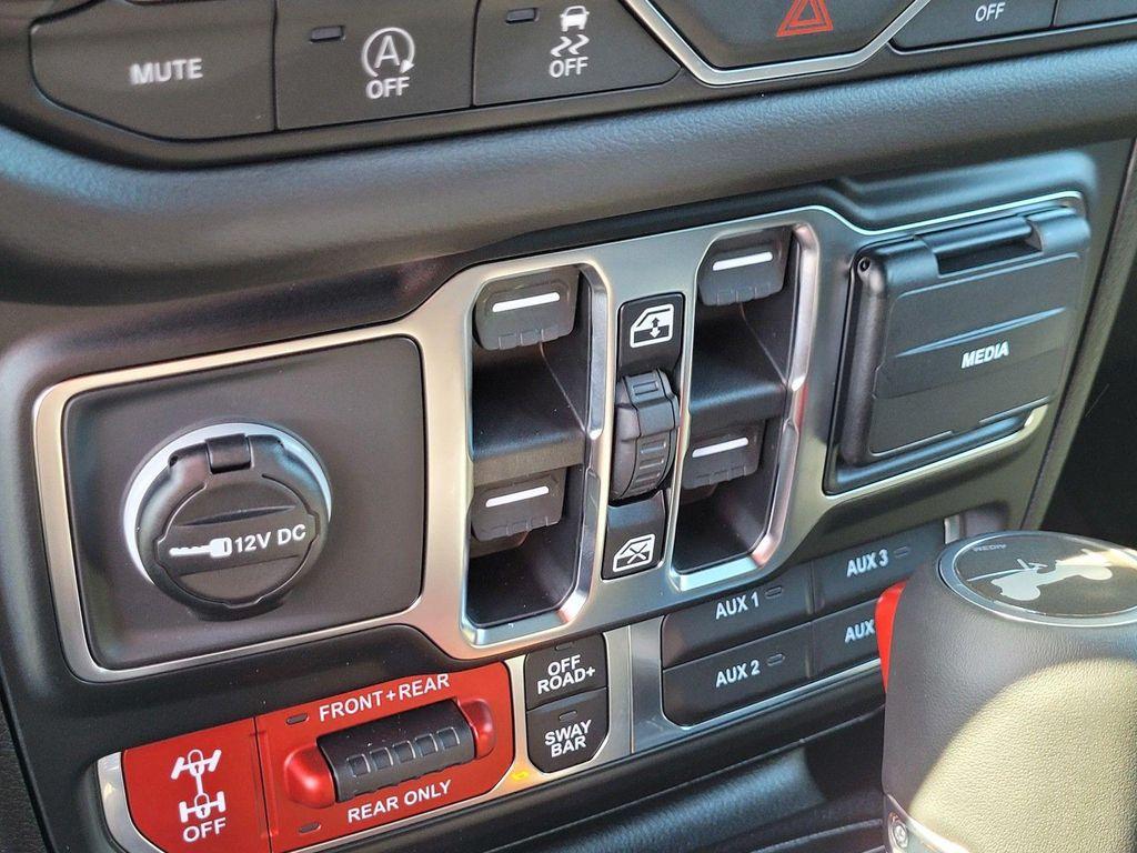 new 2026 Jeep Wrangler car, priced at $70,870