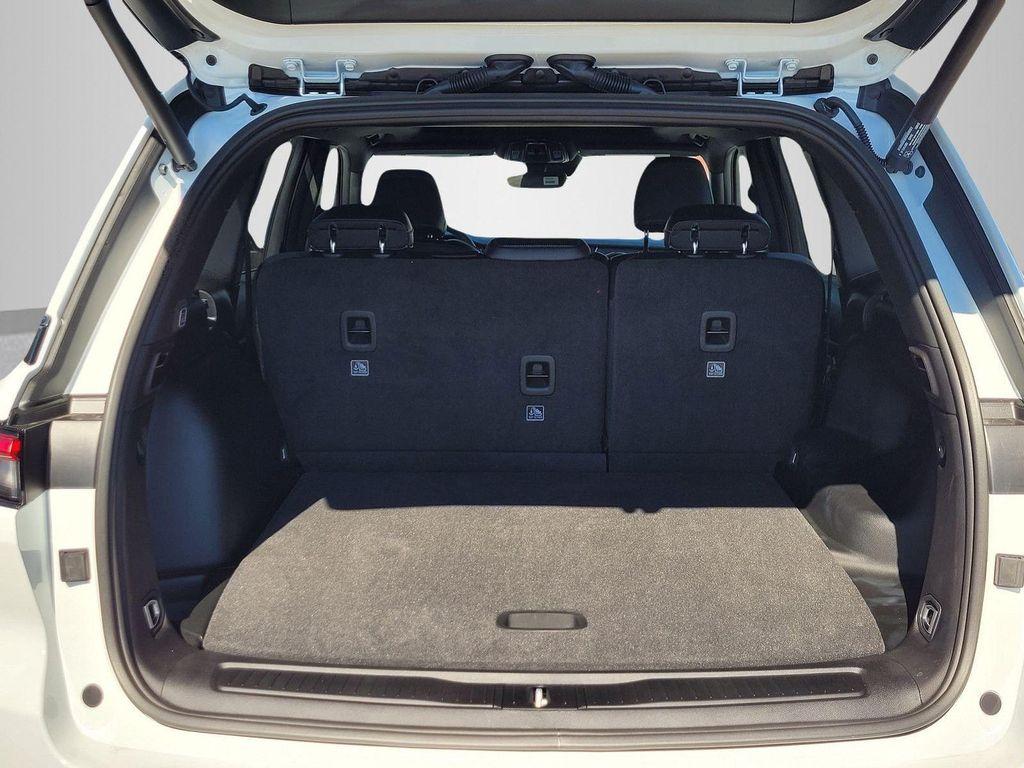 new 2025 Jeep Grand Cherokee car, priced at $38,525