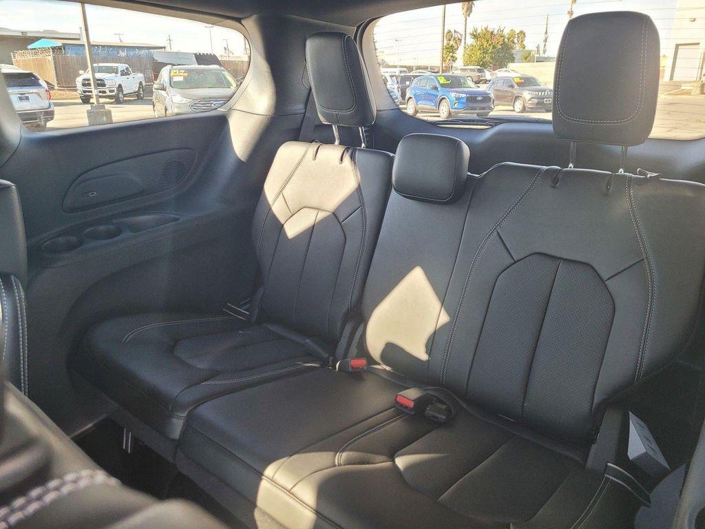 new 2026 Chrysler Pacifica car, priced at $44,135