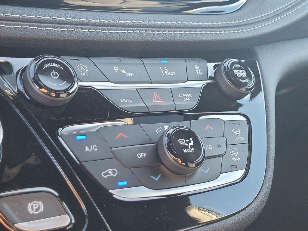 new 2026 Chrysler Pacifica car, priced at $44,135