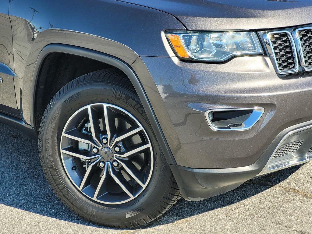 used 2019 Jeep Grand Cherokee car, priced at $19,997
