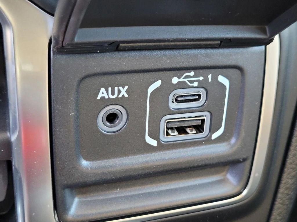 new 2026 Jeep Gladiator car, priced at $37,271