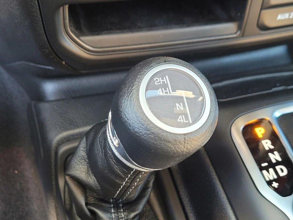 new 2026 Jeep Gladiator car, priced at $37,271