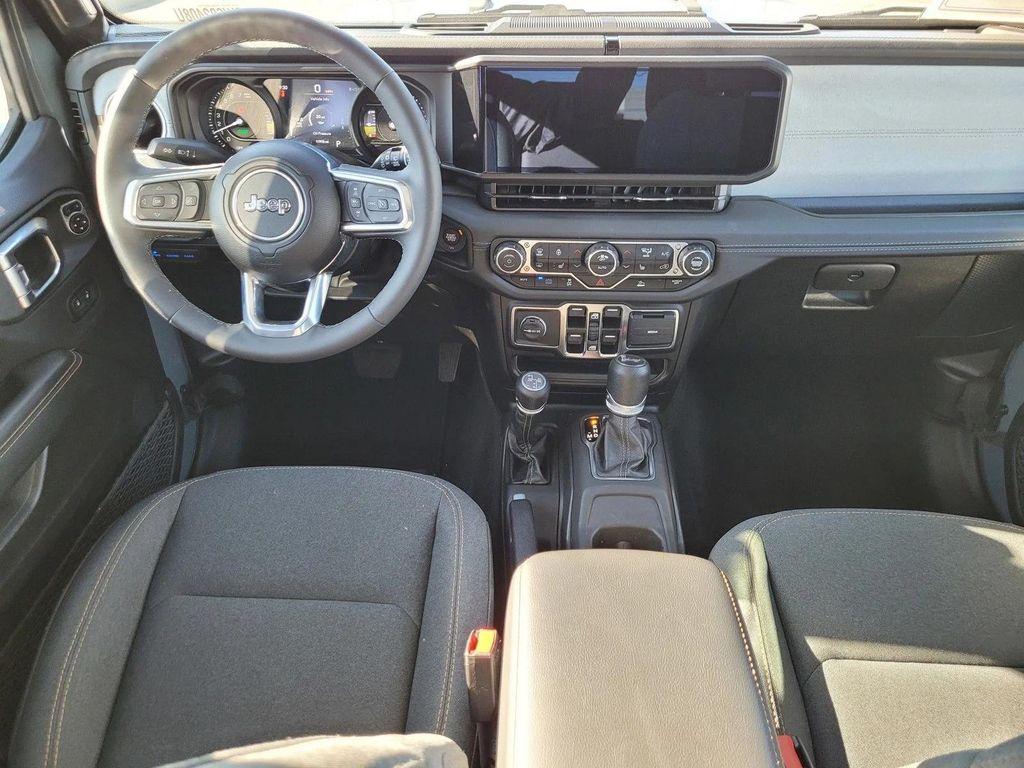 used 2025 Jeep Wrangler 4xe car, priced at $32,500
