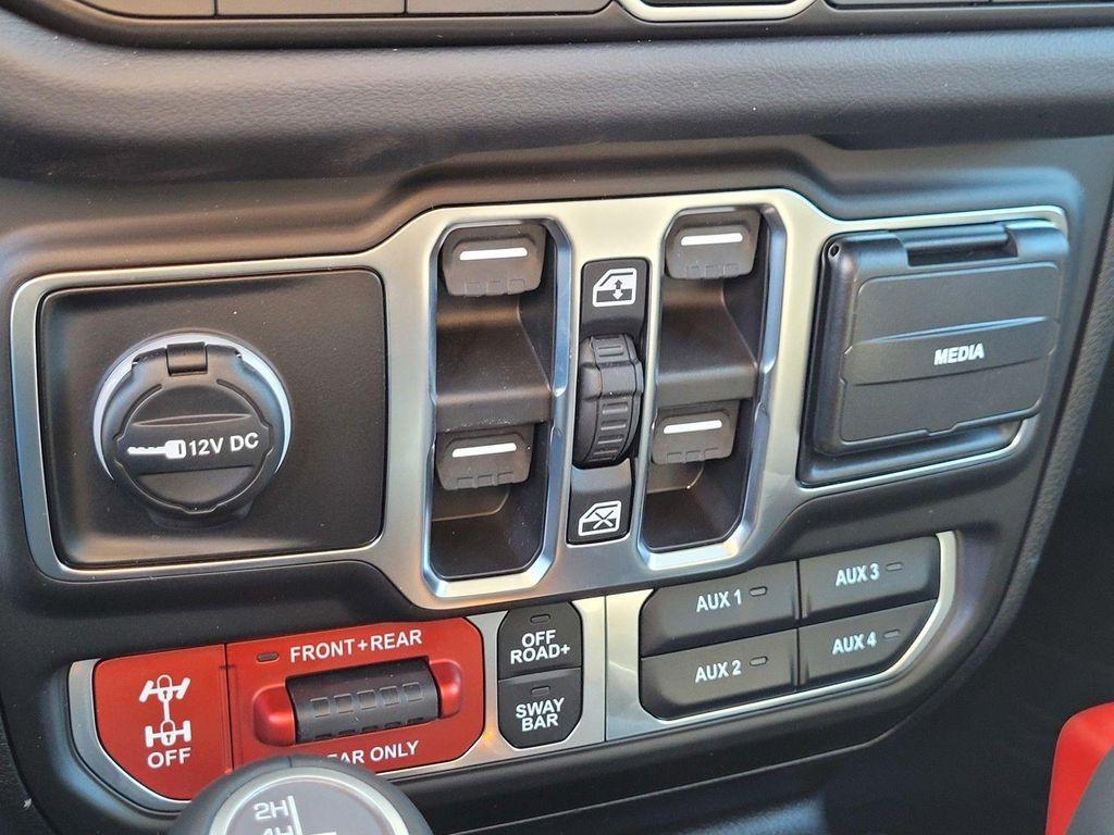 new 2026 Jeep Wrangler car, priced at $64,175